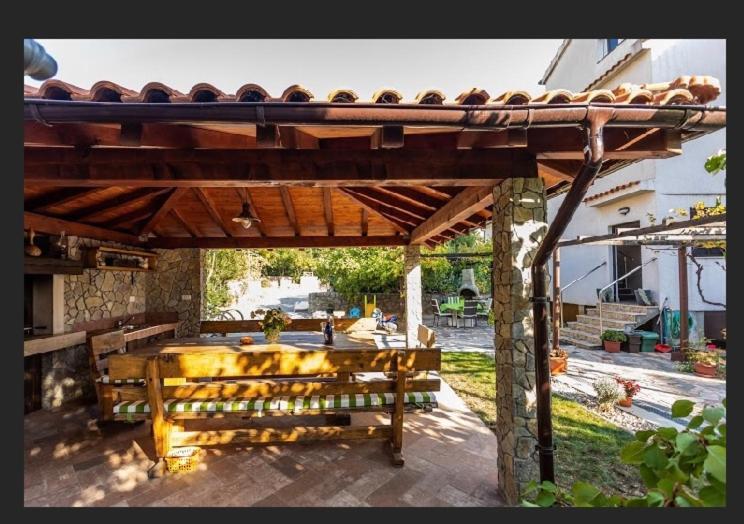 Apartmani Velnic 2 Baška Exterior foto